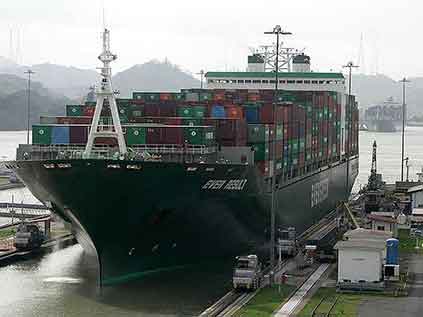 Commerce: Cargo Ship